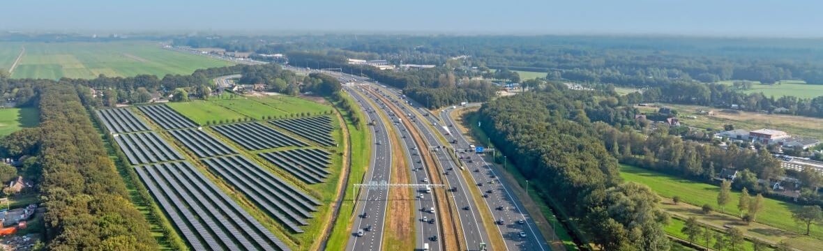 Snelweg met groen - 1180 x 360
